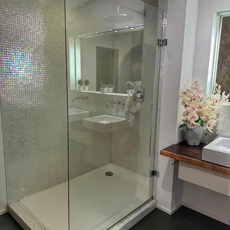Luxus 4 3 Schlafzimmer Und Grosser Wohnbereich Mit Balkon