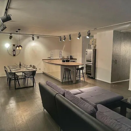 4 Luxus Mit Sauna Und Heimkino شقة وبرتال