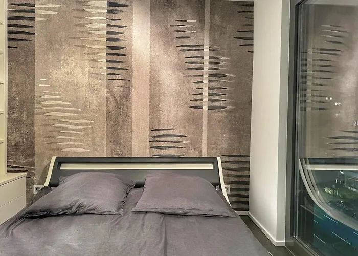 4 Luxus Mit Sauna Und Heimkino * Wuppertal